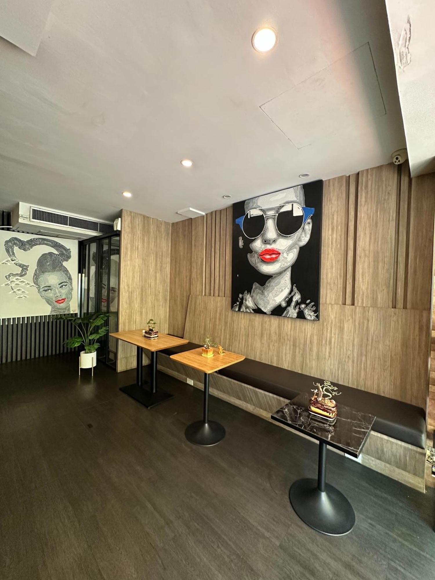Bbhouse Phra Athit Hotel Bangkok Exterior photo